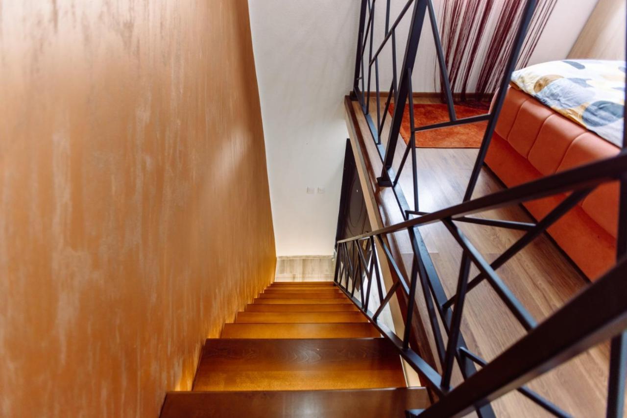 Apartment Aria