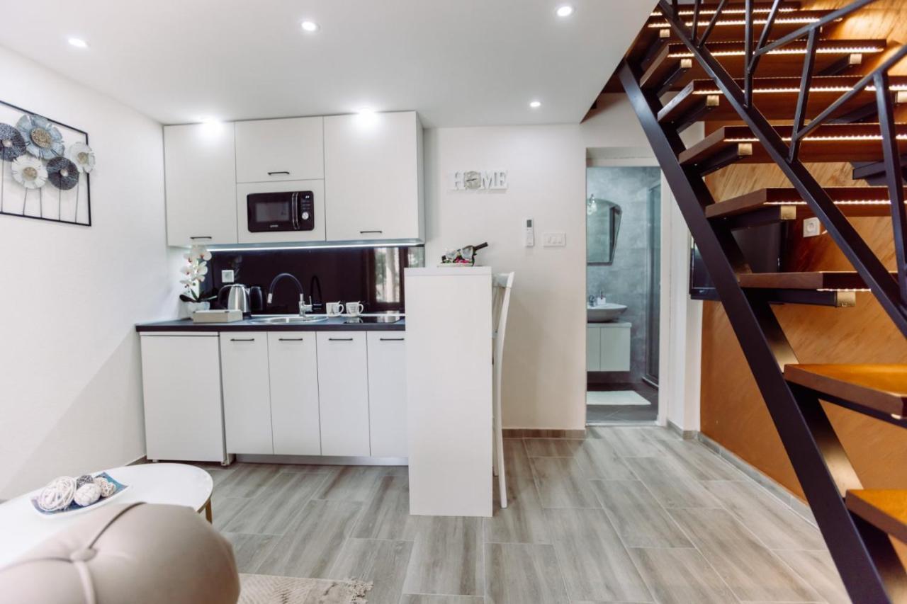 Aria Apartment *